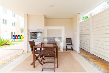 Apartamento para alugar com 33m², 2 quartos e sem vagaÁrea comum - Churrasqueira