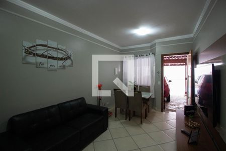 Sala de casa de condomínio à venda com 2 quartos, 70m² em Vila Carmosina, São Paulo