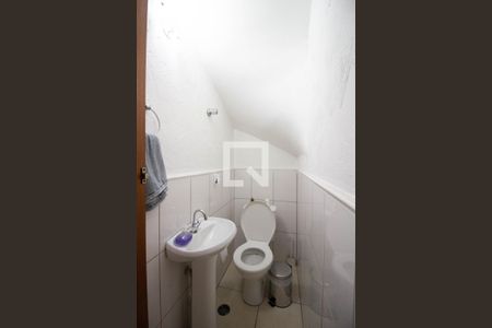 Lavabo de casa de condomínio à venda com 2 quartos, 70m² em Vila Carmosina, São Paulo