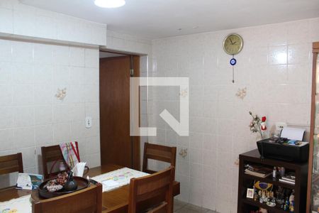 Casa à venda com 250m², 2 quartos e 2 vagasCopa