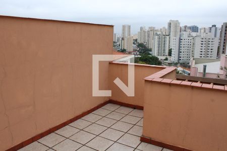 Casa à venda com 250m², 2 quartos e 2 vagasSacada quarto suíte
