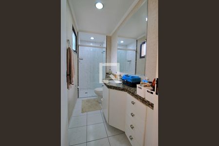 Apartamento à venda com 152m², 4 quartos e 4 vagasBanheiro do Quarto 1