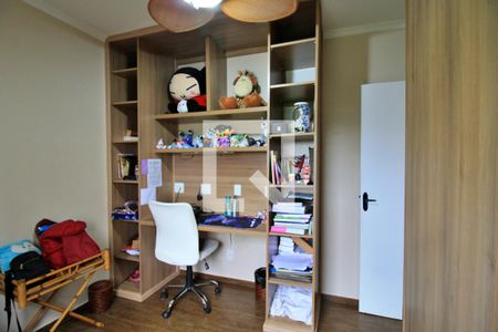 Apartamento à venda com 152m², 4 quartos e 4 vagas Apartamento à venda com 152m², 4 quartos e 4 vagasQuarto 3