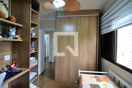 Apartamento à venda com 152m², 4 quartos e 4 vagas Apartamento à venda com 152m², 4 quartos e 4 vagasQuarto 3