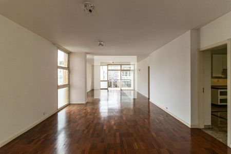 Apartamento à venda com 190m², 3 quartos e 2 vagasSala