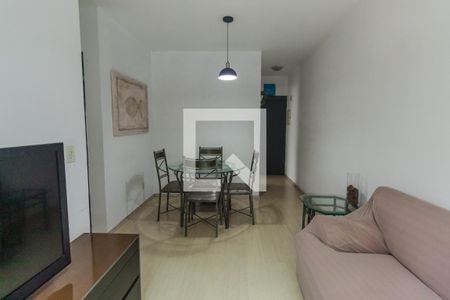 Apartamento à venda com 56m², 2 quartos e 1 vaga Apartamento à venda com 56m², 2 quartos e 1 vagaSala