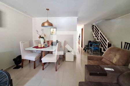 Sala de casa à venda com 4 quartos, 180m² em Serra Grande, Niterói