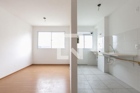 Sala - Cozinha de apartamento para alugar com 2 quartos, 44m² em Vila Cosmopolita, São Paulo