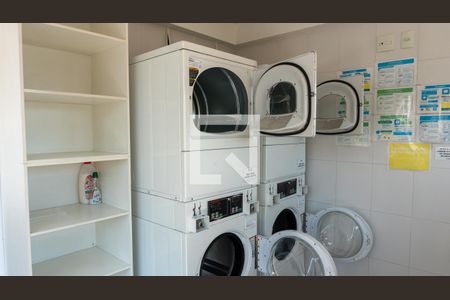 Apartamento à venda com 54m², 2 quartos e sem vagaLavanderia