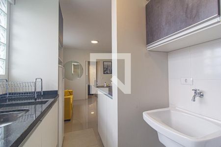 Studio para alugar com 38m², 1 quarto e sem vaga Studio para alugar com 38m², 1 quarto e sem vagaCozinha e Área de Serviço