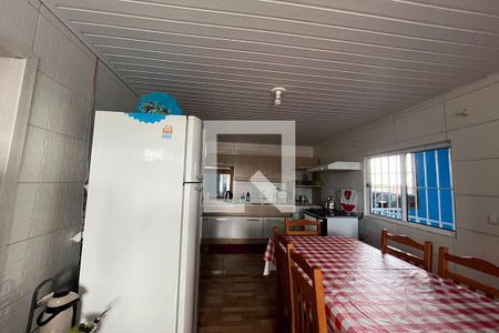 Casa para alugar com 120m², 4 quartos e 2 vagasCozinha