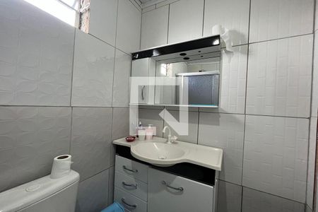 Casa para alugar com 120m², 4 quartos e 2 vagasBanheiro 2