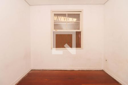 Quarto 1 de casa à venda com 5 quartos, 330m² em São Geraldo, Porto Alegre