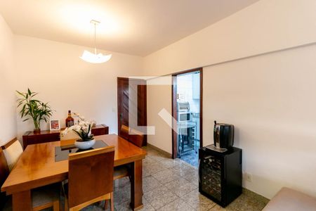 Sala de apartamento à venda com 3 quartos, 102m² em Vila Amaral, Belo Horizonte