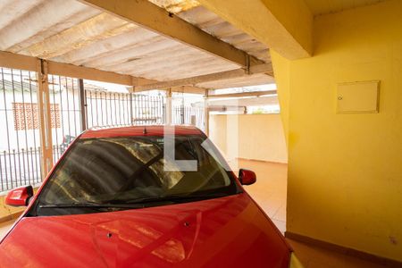 Casa à venda com 228m², 3 quartos e 5 vagas Casa à venda com 228m², 3 quartos e 5 vagasGaragem