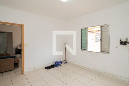 Casa à venda com 228m², 3 quartos e 5 vagas Casa à venda com 228m², 3 quartos e 5 vagasQuarto 1 - Casa 1