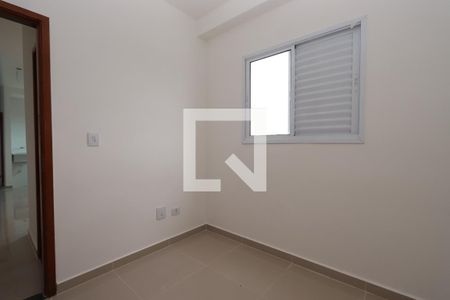 Quarto 2 de apartamento para alugar com 2 quartos, 30m² em Vila Antonieta, São Paulo