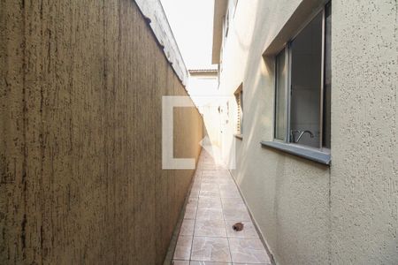 Casa de condomínio para alugar com 77m², 2 quartos e 1 vaga Casa de condomínio para alugar com 77m², 2 quartos e 1 vagaCorredor de Acesso