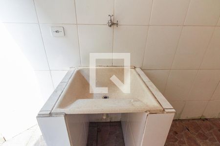 Casa de condomínio para alugar com 77m², 2 quartos e 1 vaga Casa de condomínio para alugar com 77m², 2 quartos e 1 vagaÁrea de Serviço