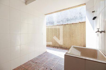 Casa de condomínio para alugar com 77m², 2 quartos e 1 vaga Casa de condomínio para alugar com 77m², 2 quartos e 1 vagaÁrea de Serviço