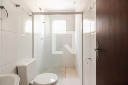 Casa de condomínio para alugar com 77m², 2 quartos e 1 vaga Casa de condomínio para alugar com 77m², 2 quartos e 1 vagaBanheiro