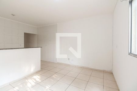 Sala  de casa de condomínio para alugar com 2 quartos, 77m² em Penha de França, São Paulo