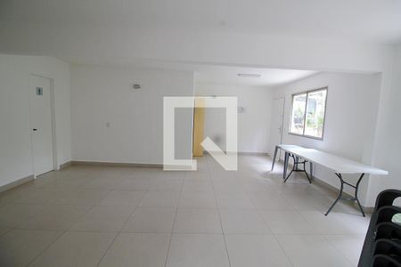 Apartamento para alugar com 73m², 3 quartos e 1 vaga Apartamento para alugar com 73m², 3 quartos e 1 vagaÁrea comum - Salão de festas