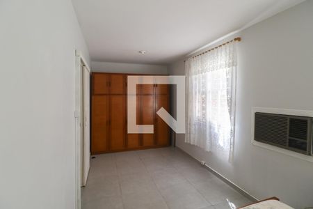 Quarto  de apartamento à venda com 1 quarto, 42m² em Menino Deus, Porto Alegre