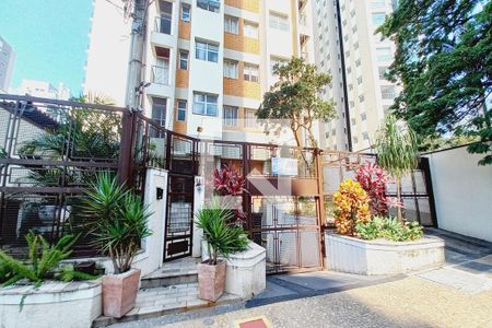 Apartamento para alugar com 50m², 1 quarto e 1 vagaFachada e portaria
