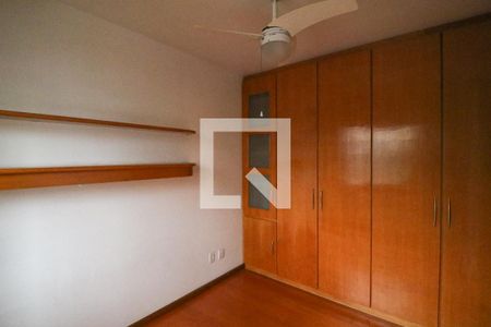 Apartamento à venda com 95m², 3 quartos e 1 vagaQuarto 2