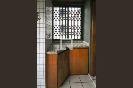 Sala de apartamento à venda com 3 quartos, 95m² em Santana, Porto Alegre