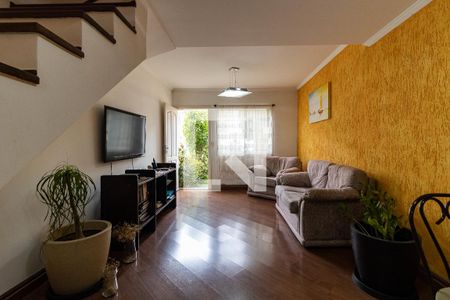 Sala de casa de condomínio à venda com 3 quartos, 159m² em Vila Caraguata, São Paulo