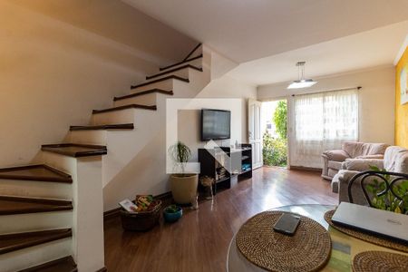 Sala de casa de condomínio à venda com 3 quartos, 159m² em Vila Caraguata, São Paulo
