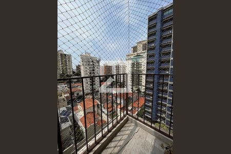 Varanda de apartamento à venda com 1 quarto, 67m² em Cambuí, Campinas