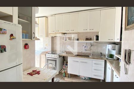 Apartamento à venda com 210m², 3 quartos e 1 vagaCozinha 