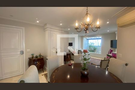 Apartamento à venda com 196m², 3 quartos e 3 vagasSala 