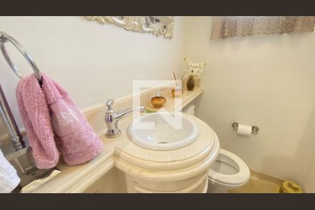 Apartamento à venda com 196m², 3 quartos e 3 vagasLavabo 