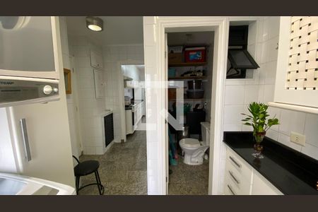 Apartamento à venda com 196m², 3 quartos e 3 vagasÁrea de Serviço