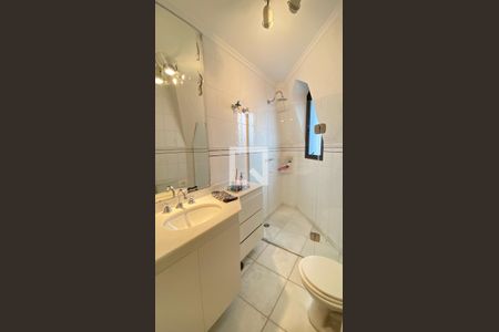 Apartamento à venda com 196m², 3 quartos e 3 vagasBanheiro Suíte 1