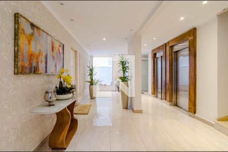 Apartamento à venda com 94m², 2 quartos e 1 vagaHall de entrada