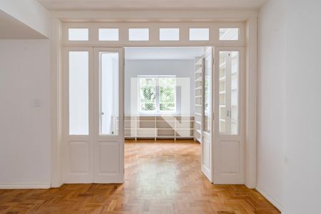 Sala de apartamento à venda com 2 quartos, 94m² em Cerqueira César, São Paulo