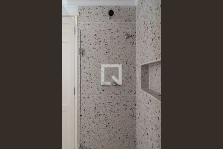 Apartamento à venda com 94m², 2 quartos e 1 vagaBanheiro da suíte