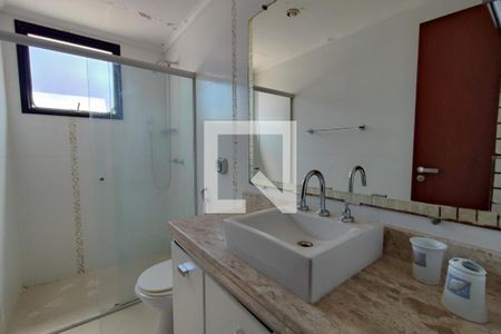 Banheiro Suíte de apartamento à venda com 4 quartos, 108m² em Cambuí, Campinas