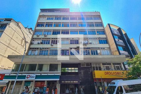 Apartamento para alugar com 77m², 2 quartos e 1 vaga Apartamento para alugar com 77m², 2 quartos e 1 vagaFachada