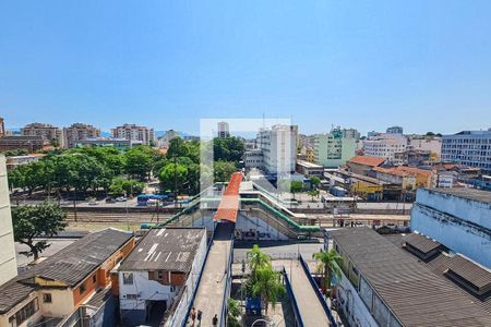Apartamento para alugar com 77m², 2 quartos e 1 vaga Apartamento para alugar com 77m², 2 quartos e 1 vagaSala vista