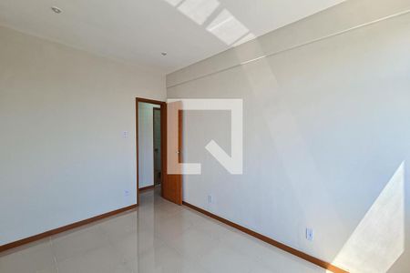 Apartamento para alugar com 77m², 2 quartos e 1 vaga Apartamento para alugar com 77m², 2 quartos e 1 vagaQuarto