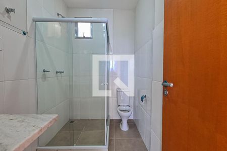 Apartamento para alugar com 77m², 2 quartos e 1 vaga Apartamento para alugar com 77m², 2 quartos e 1 vagaBanheiro da Suíte