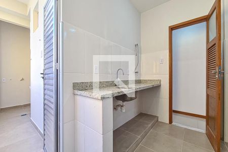 Apartamento para alugar com 77m², 2 quartos e 1 vaga Apartamento para alugar com 77m², 2 quartos e 1 vagaCozinha