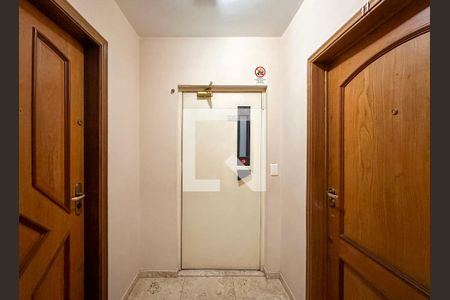 Apartamento à venda com 114m², 3 quartos e 2 vagasHall Apartamento