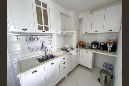 Cozinha de apartamento para alugar com 2 quartos, 36m² em Lapa, São Paulo